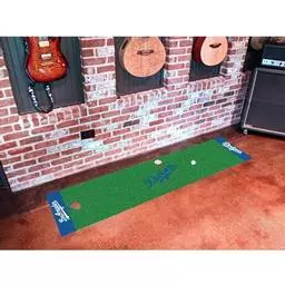 Click here to learn more about the Los Angeles Dodgers Putting Green Runner.